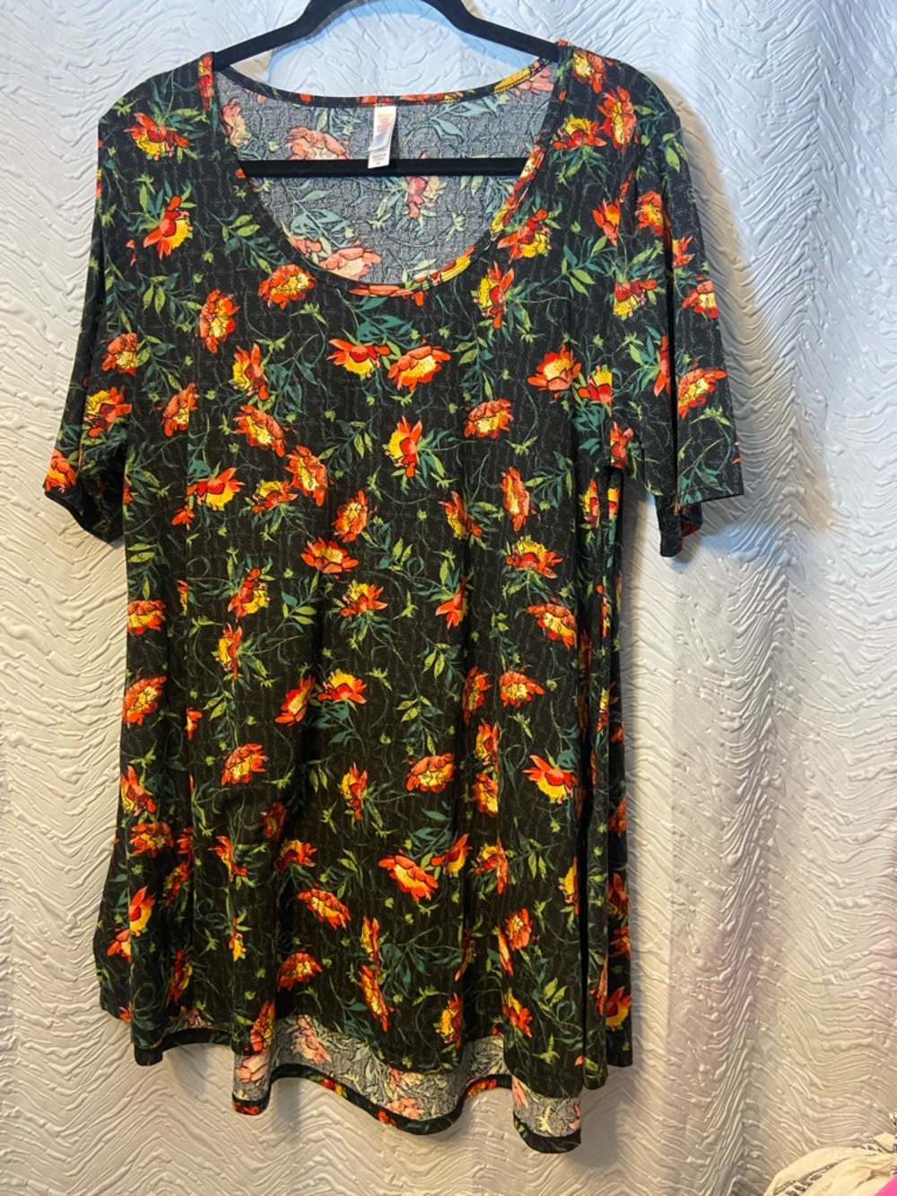 LuLaRoe Black Scoop Neck Tee with Orange Floral Print